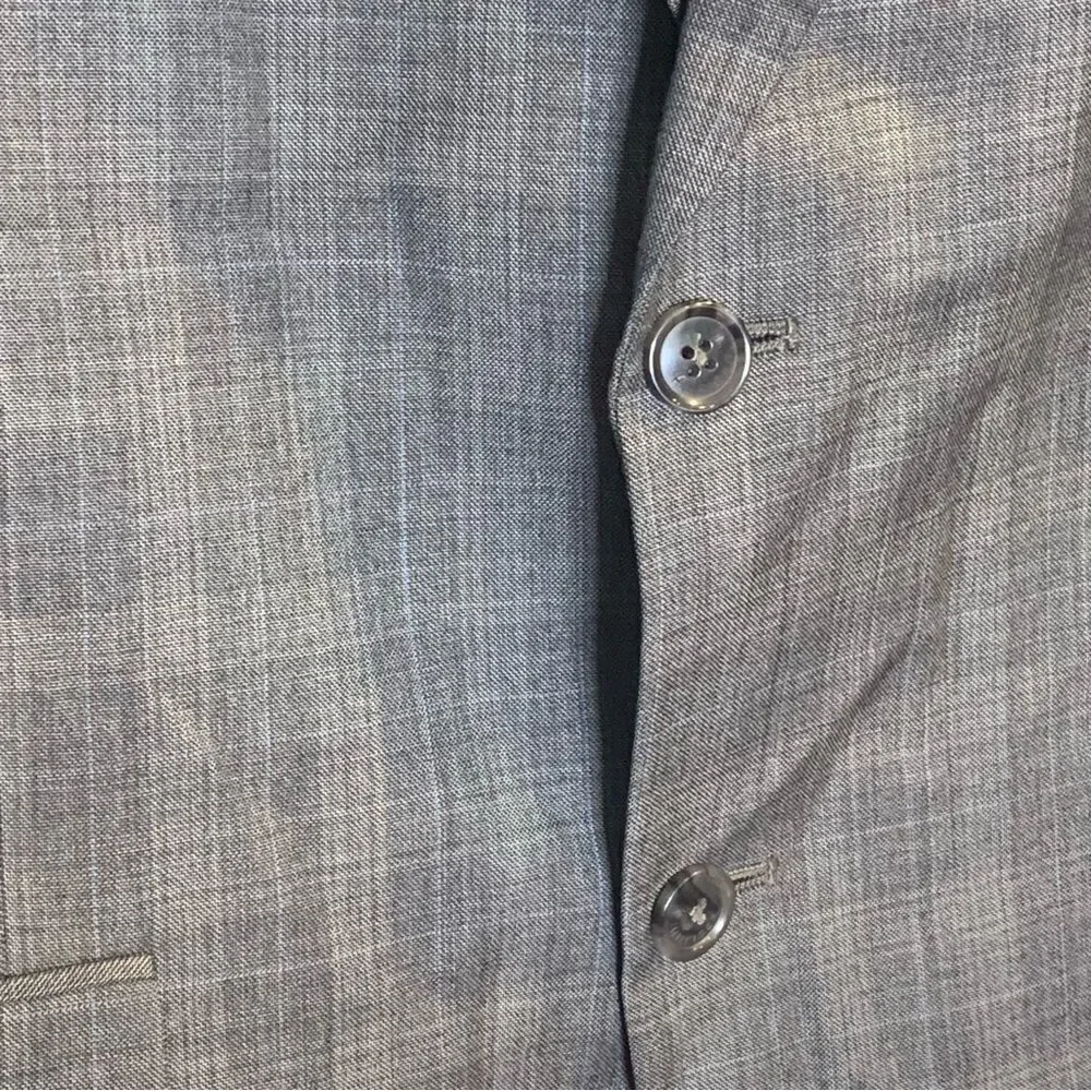 Tommy Hilfiger Modern Fit Gray Plaid Sport Coat Size 41